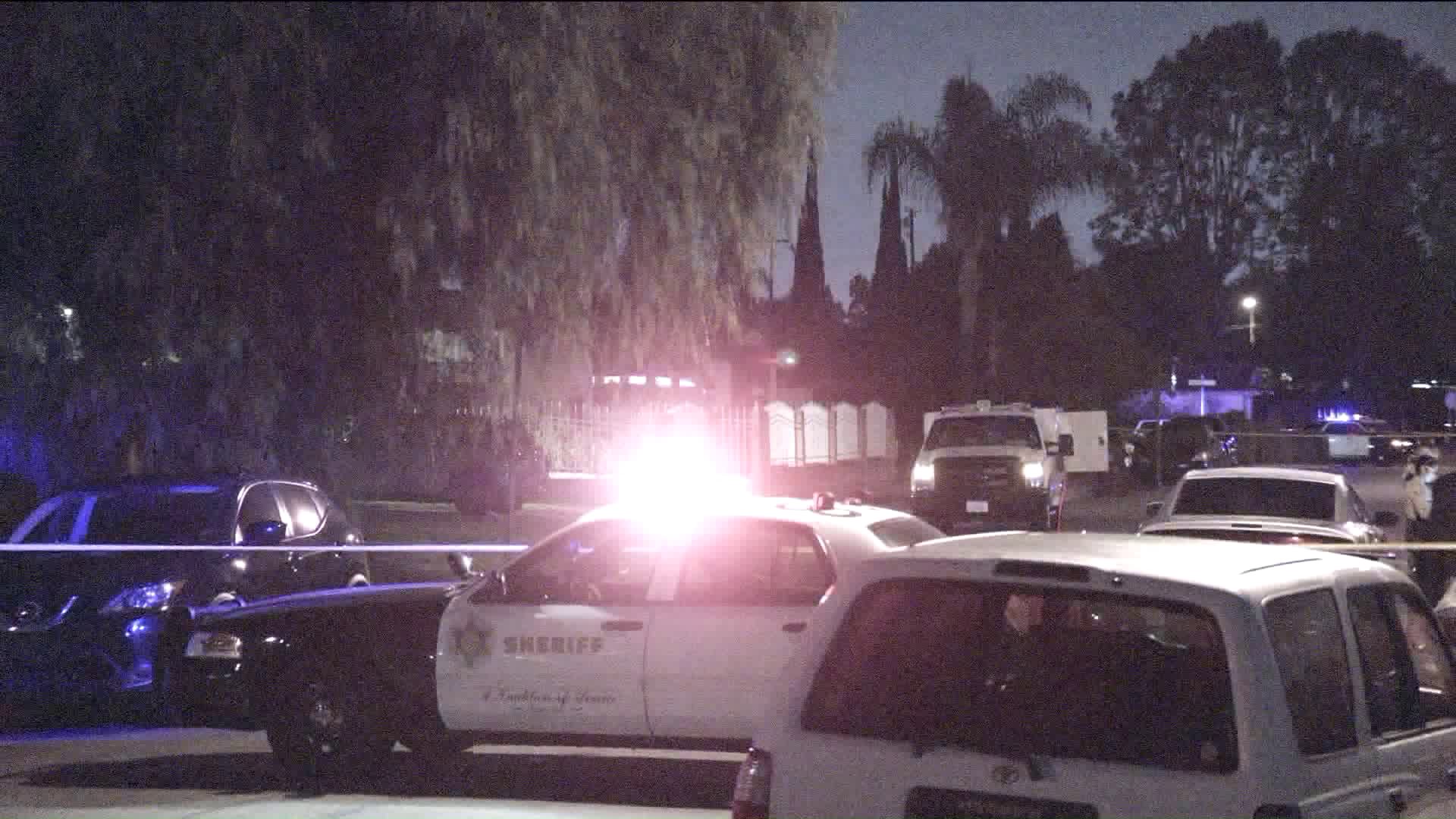 Authorities respond to an apparent murder-suicide in Valinda on Sept. 10, 2018. (Credit: KTLA)