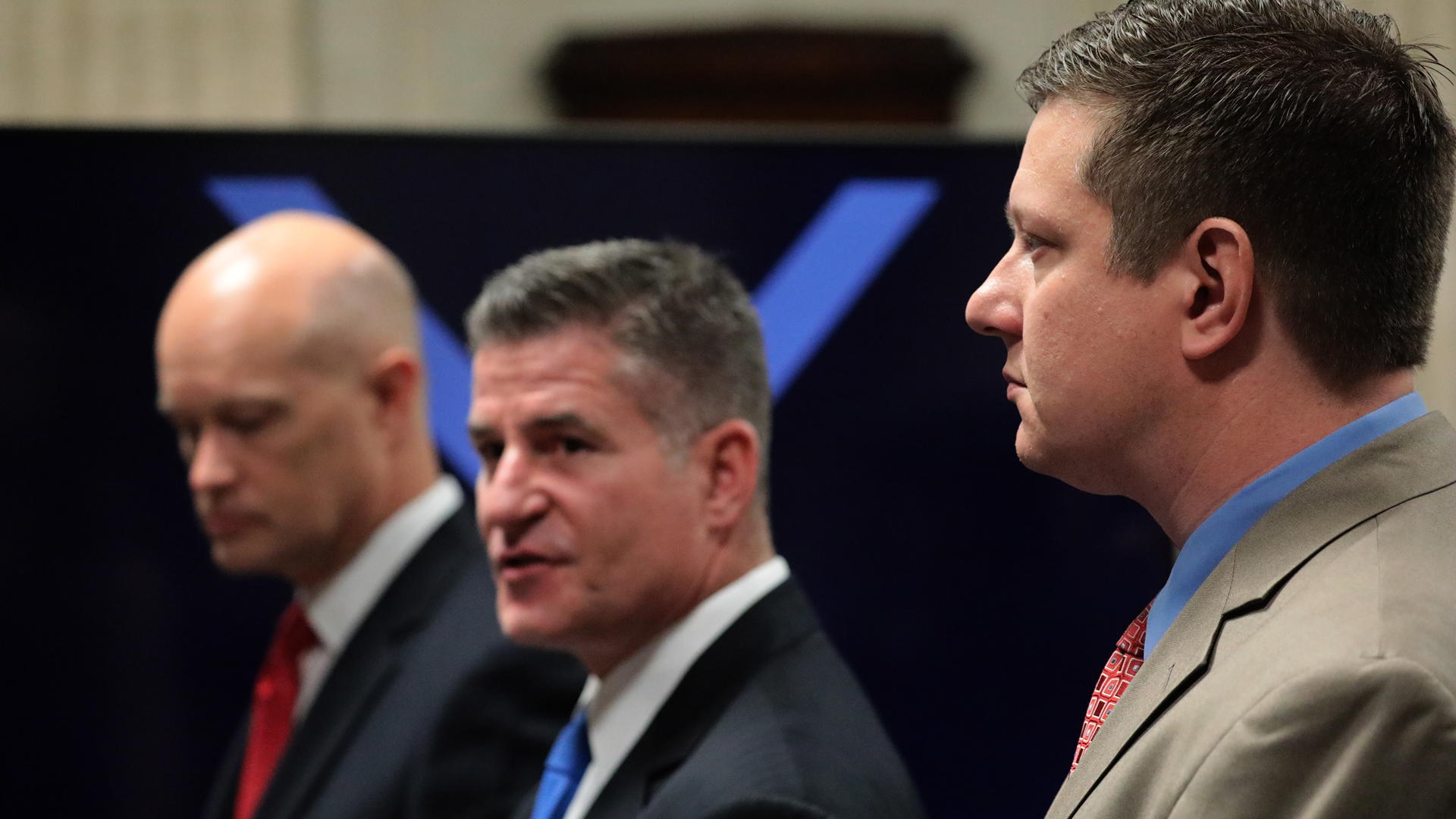 Prosecutor Joseph McMahon, defense attorney Daniel Herbert and Jason Van Dyke approach the judge's bench at the start of Officer Jason Van Dyke trial in the shooting death of Laquan McDonald, at the Leighton Criminal Court Building on Oct. 3, 2018, in Chicago, Illinois. (Credit: Antonio Perez-Pool/Getty Images)