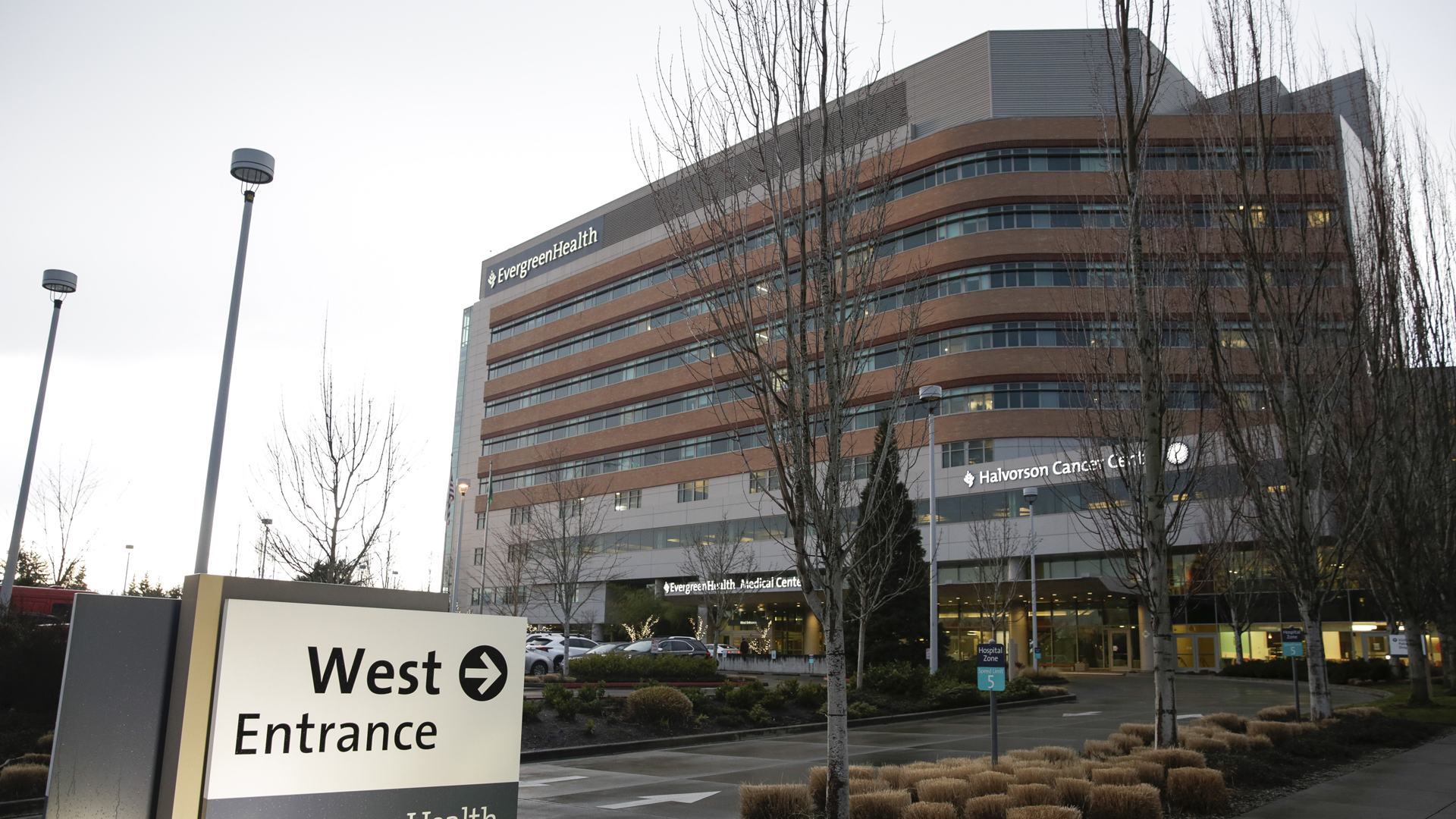 Exterior view of the EvergreenHealth Medical Center where one patient infected by the novel coronavirus (COVID-19) has died in Kirkland, Washington on February 29, 2020. (Credit: Jason Redmond/AFP/Getty Images)