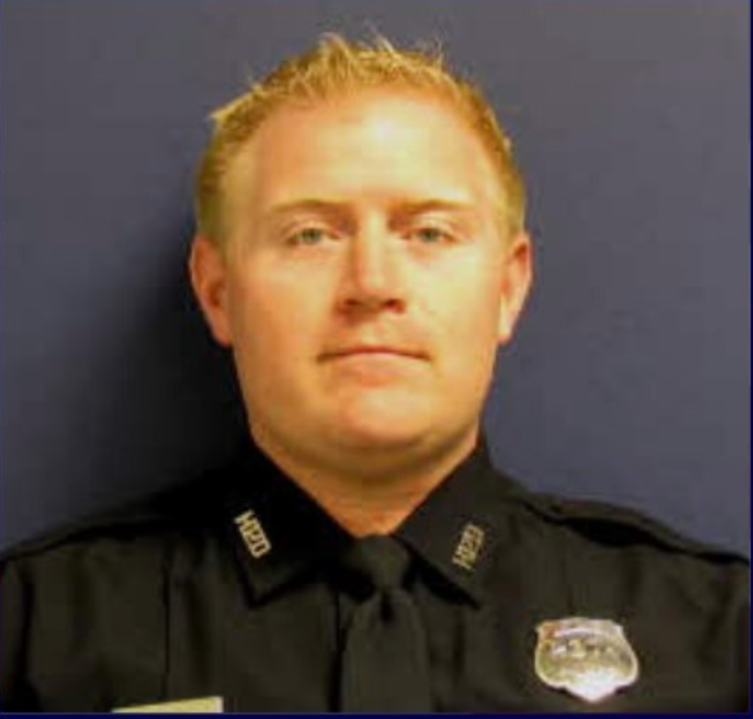 Officer Jason Knox, 35, died in a helicopter crash in Houston on May 2, 2020. (Houston Police Department)