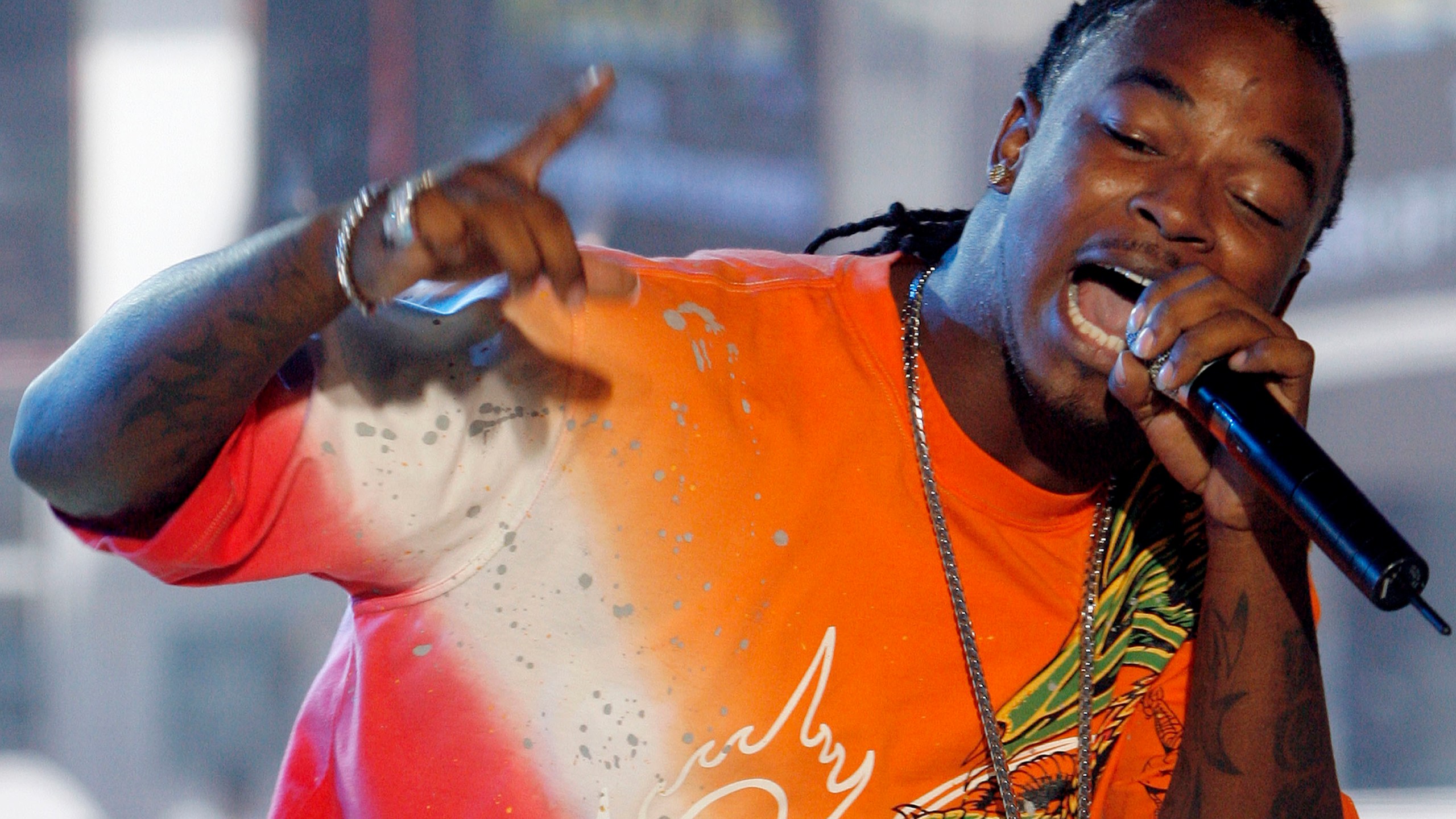 In this June, 27, 2007, file photo, rapper Huey performs onstage during MTV's "Total Request Live" in New York. (Jason DeCrow / AP)