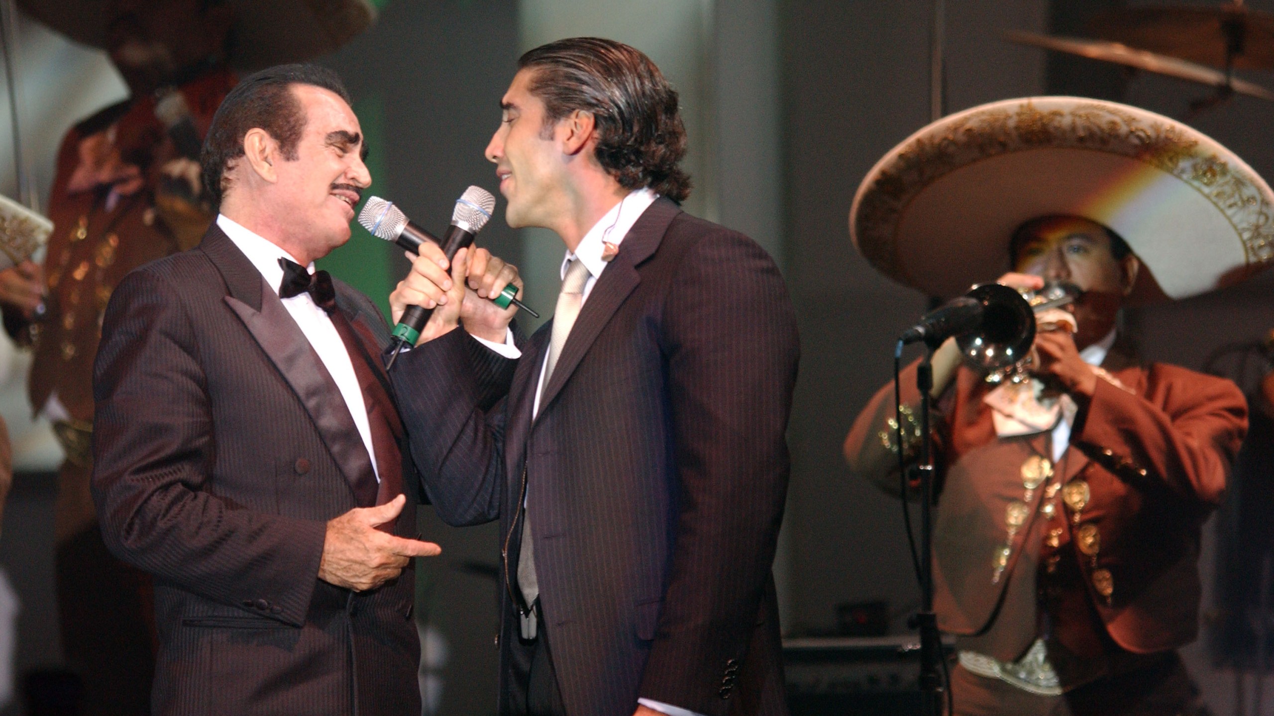 Recording Artist Vicente Fernandez (L) and son Alejandro perform at the LARAS Person of the Year Tribute Presentation and Gala for Vicente Fernandez at the Kodak Theatre Grand Ballroom on Sept. 17, 2002 in Hollywood. (Robert Mora/Getty Images)