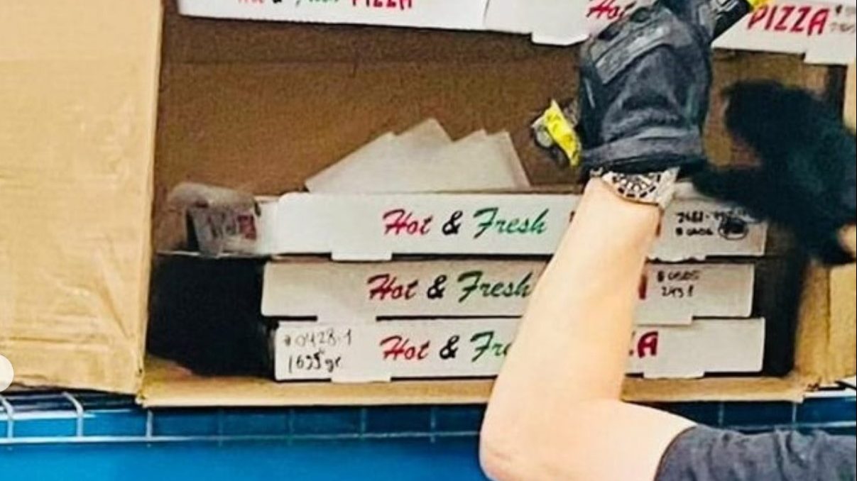 Drug lab found in pizza shop