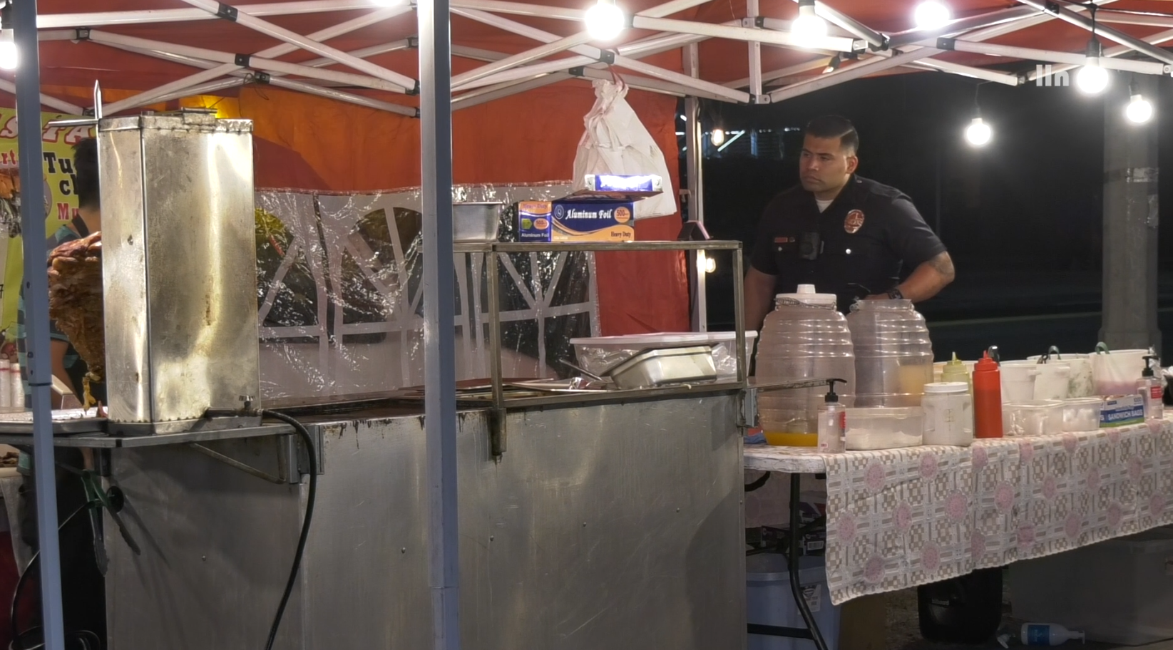 Police investigate taco stand robberies in South L.A.
