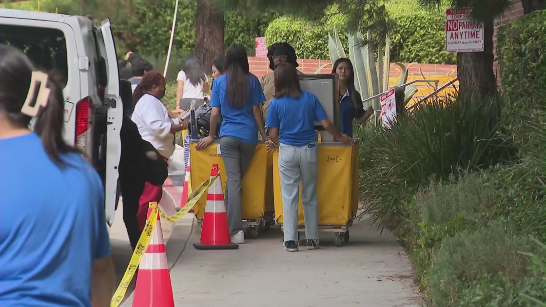 UCLA students are seen amid move-in week at the Westwood campus on Sept. 22, 2023. (KTLA)