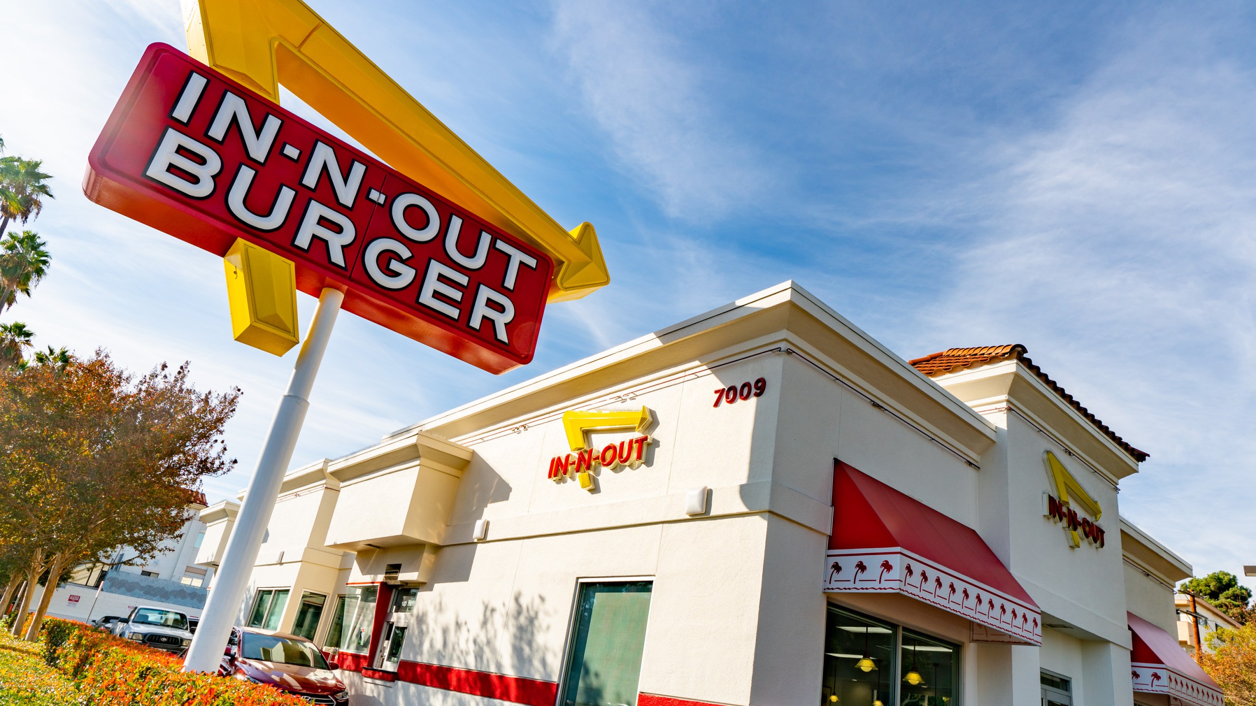 In-N-Out raising prices