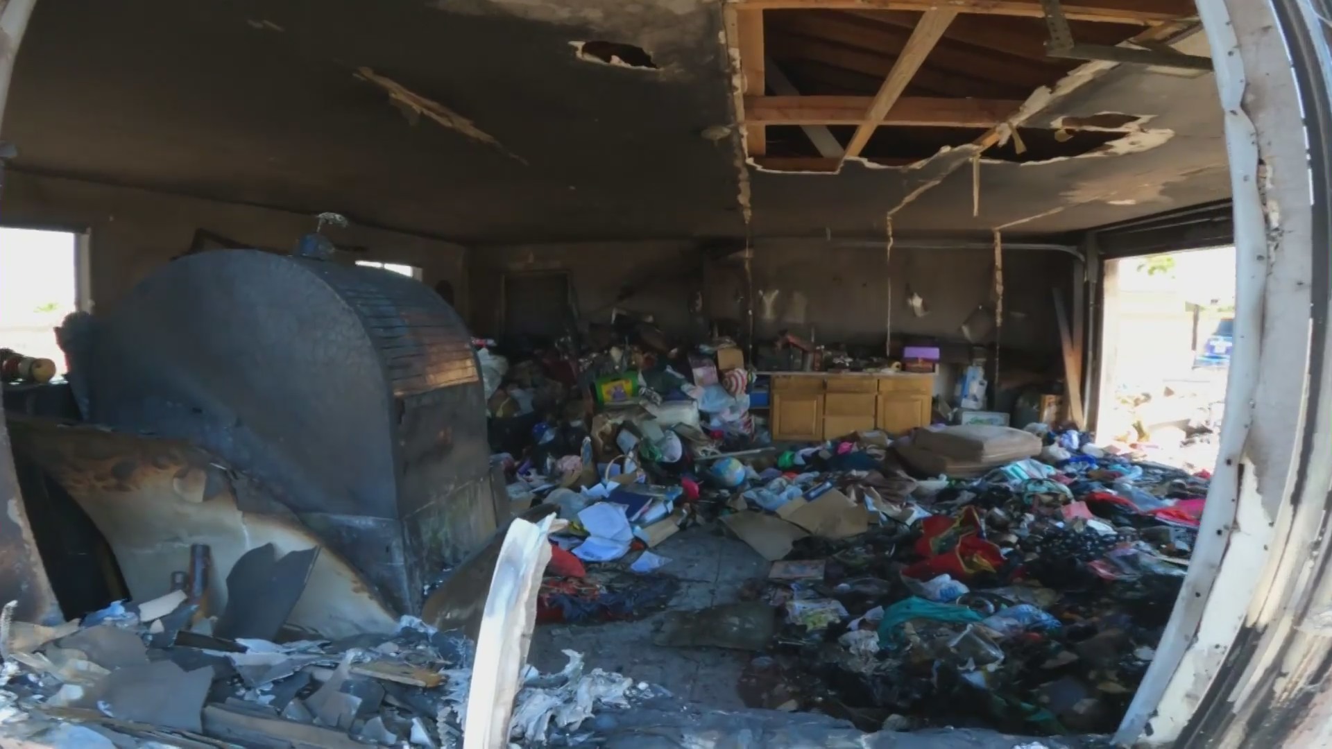 Palmdale house fire