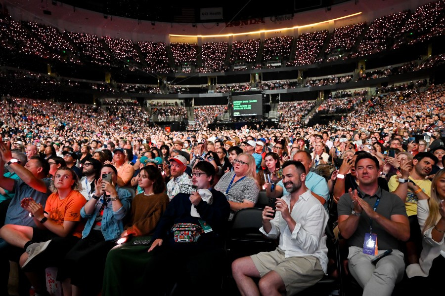 Fans assemble at the Honda Center for the second evening of Disney showcases showcases as part of D23: The Ultimate Disney Fan Event, on Aug. 10, 2024. (The Walt Disney Company)