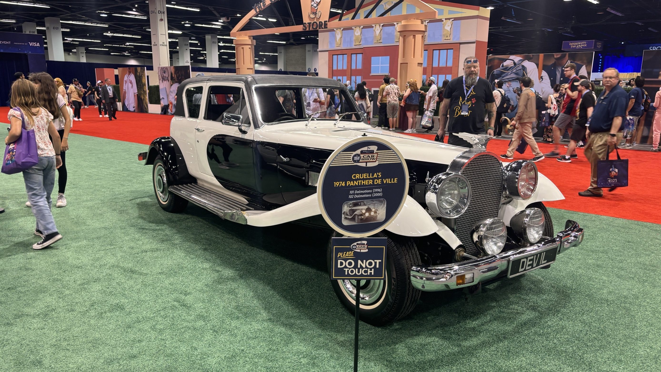 D23 Expo Car Show