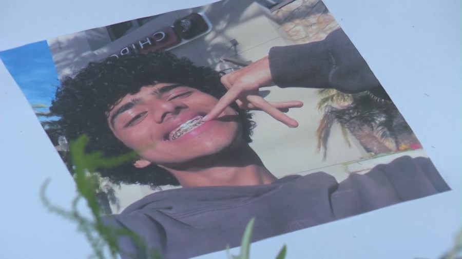 Huntington Beach missing swimmer
