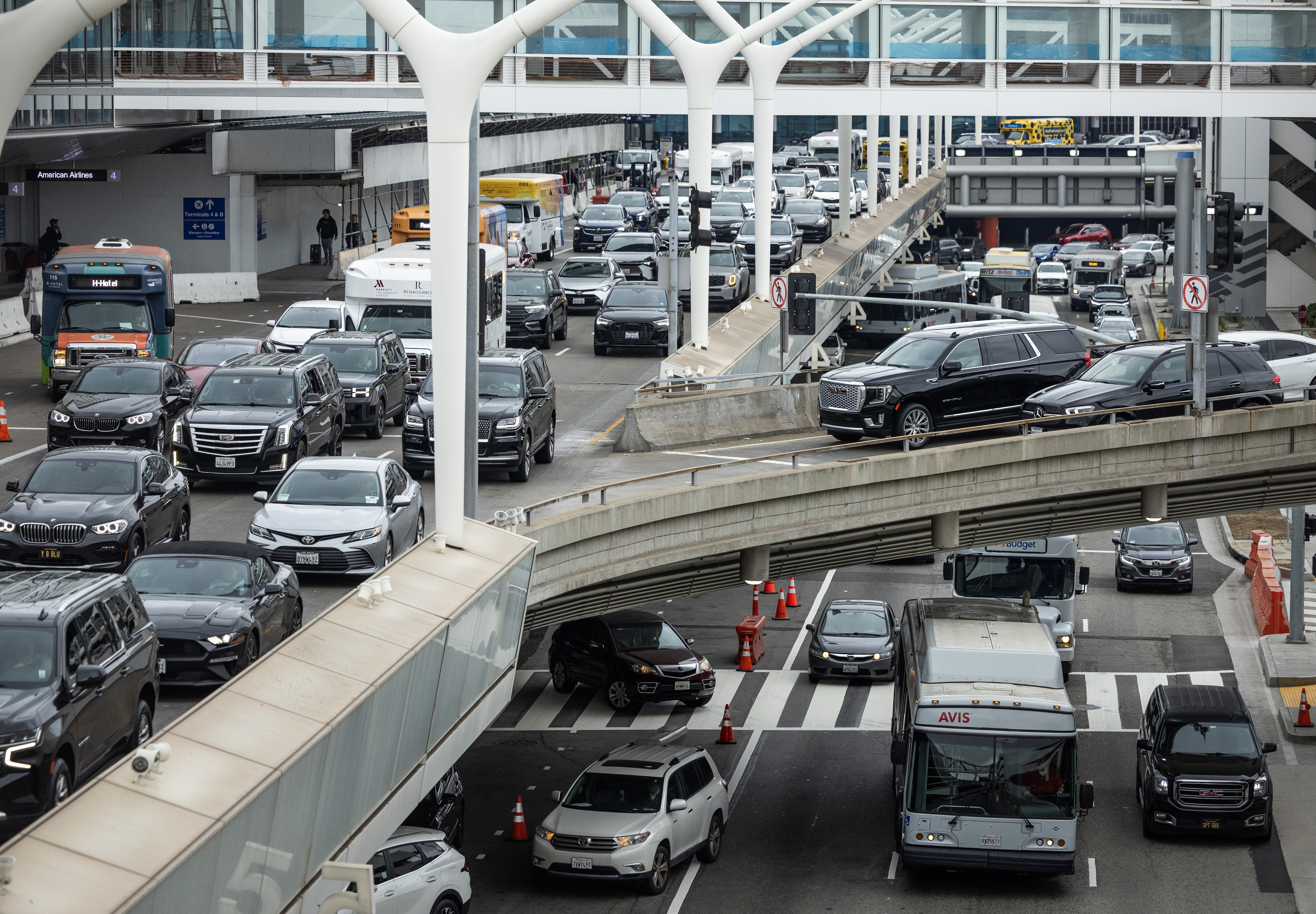 Traffic at Los Angeles International Airport