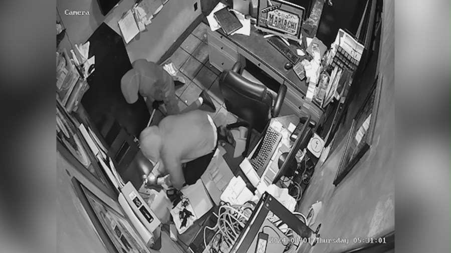 El Mariachi Mexican Grill burglary