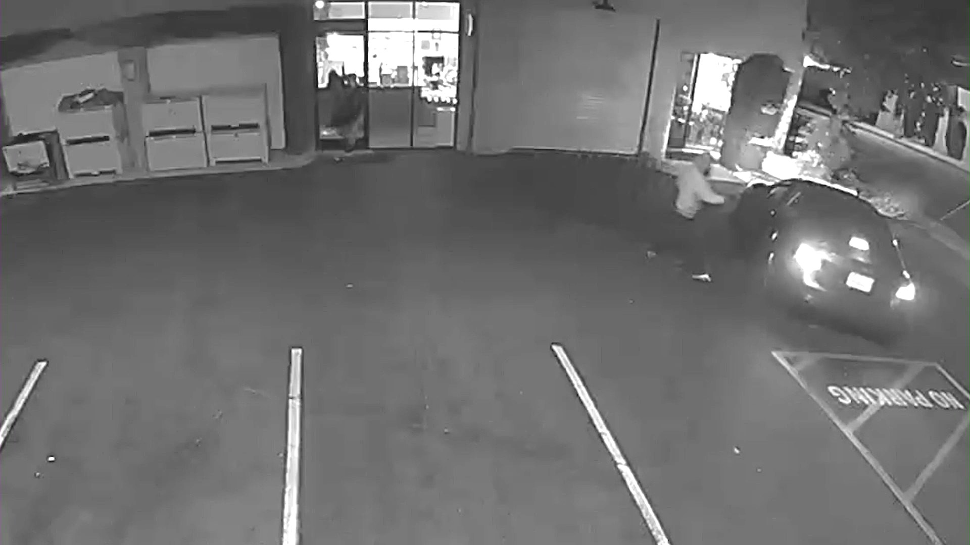 Three burglars smashed their way into Flor De Lima Farms restaurant in San Fernando and escaped with a safe on August 10, 2024. (Flor De Lima Farms)