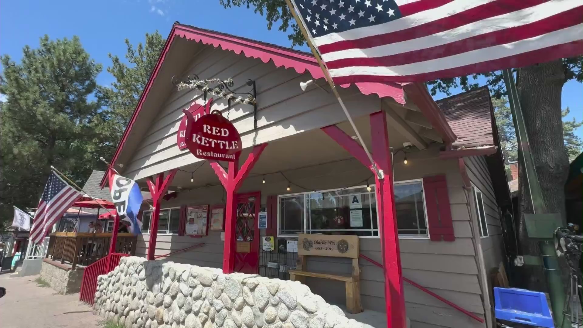 The Red Kettle restaurant in Idyllwild, California. (KTLA)