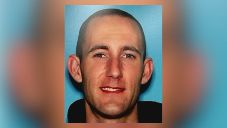 Justin Wayne Halstenberg