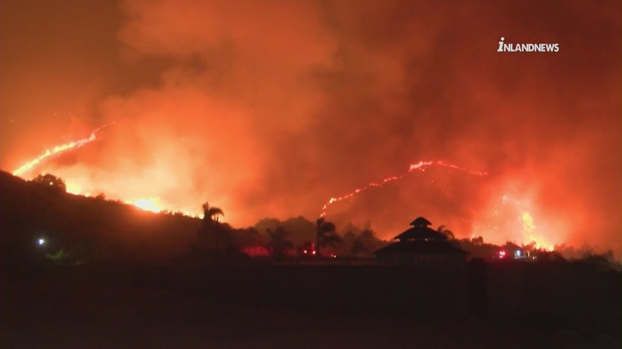 Crews battle a vegetation fire that erupted in San Bernardino County on Sept. 5, 2024. (Inland News)