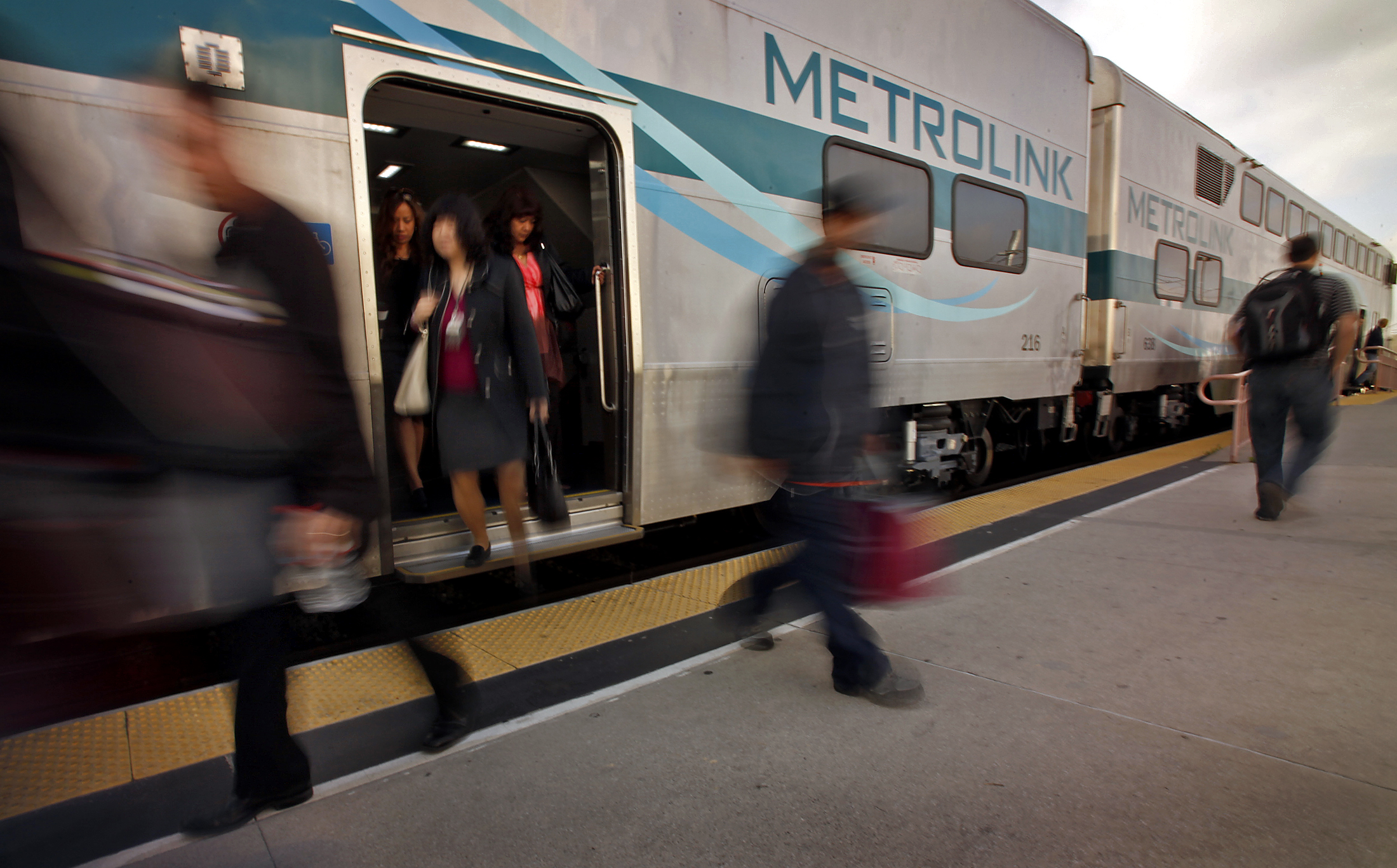 Incoming Metrolink passengers deboard the train at Union Station on May 9, 2011. (Getty Images)