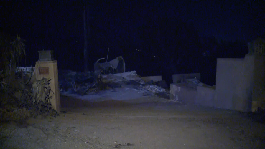 Home lost in Mountain Fire