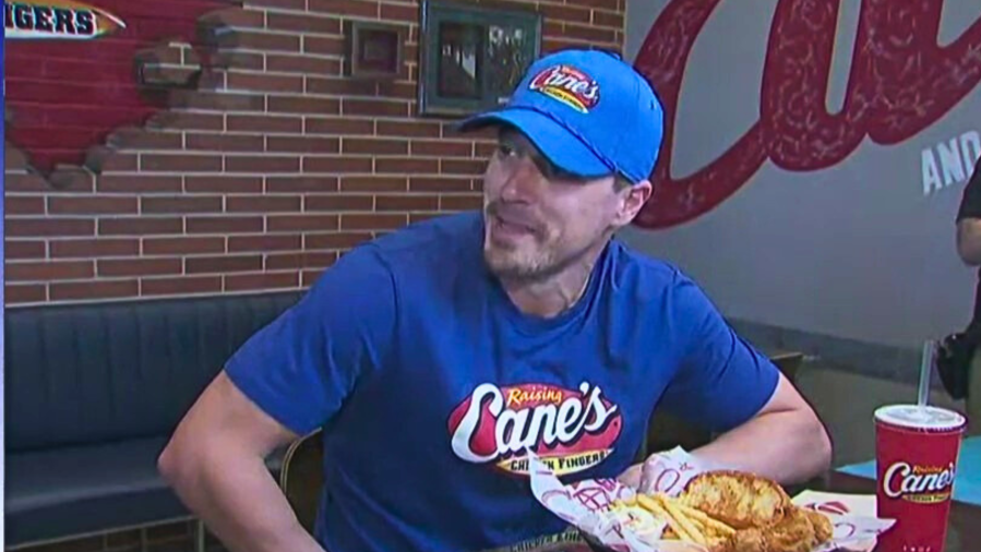 Kike Hernández talks before his "shift" at Raising Cane's.