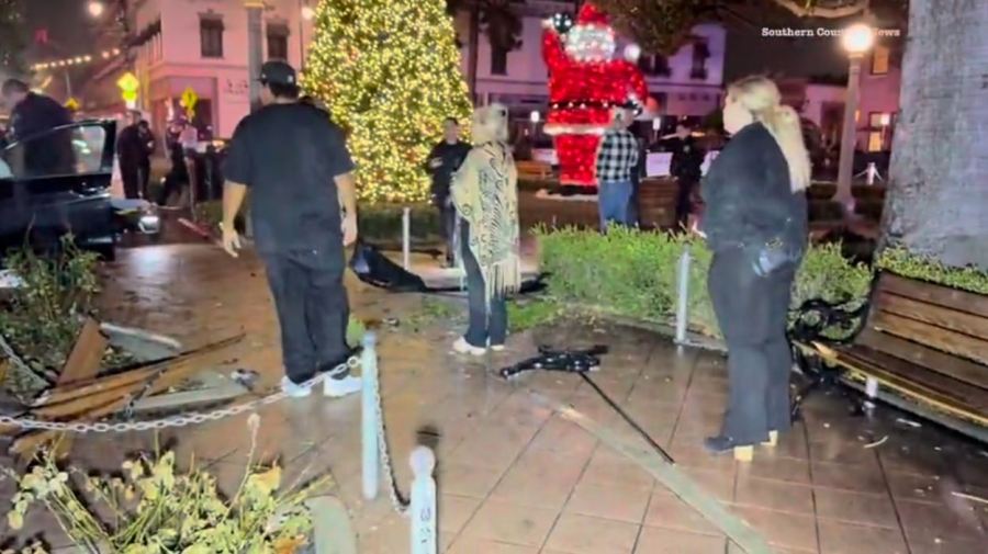 A speeding driver crashed into the historic Plaza Park fountain in Orange on Nov. 24, 2024. (Southern Counties News)