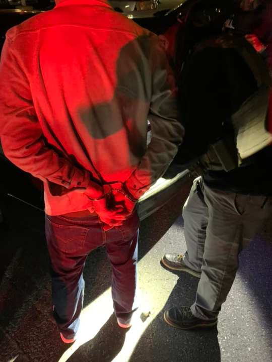 Ventura County shoplift with a cop