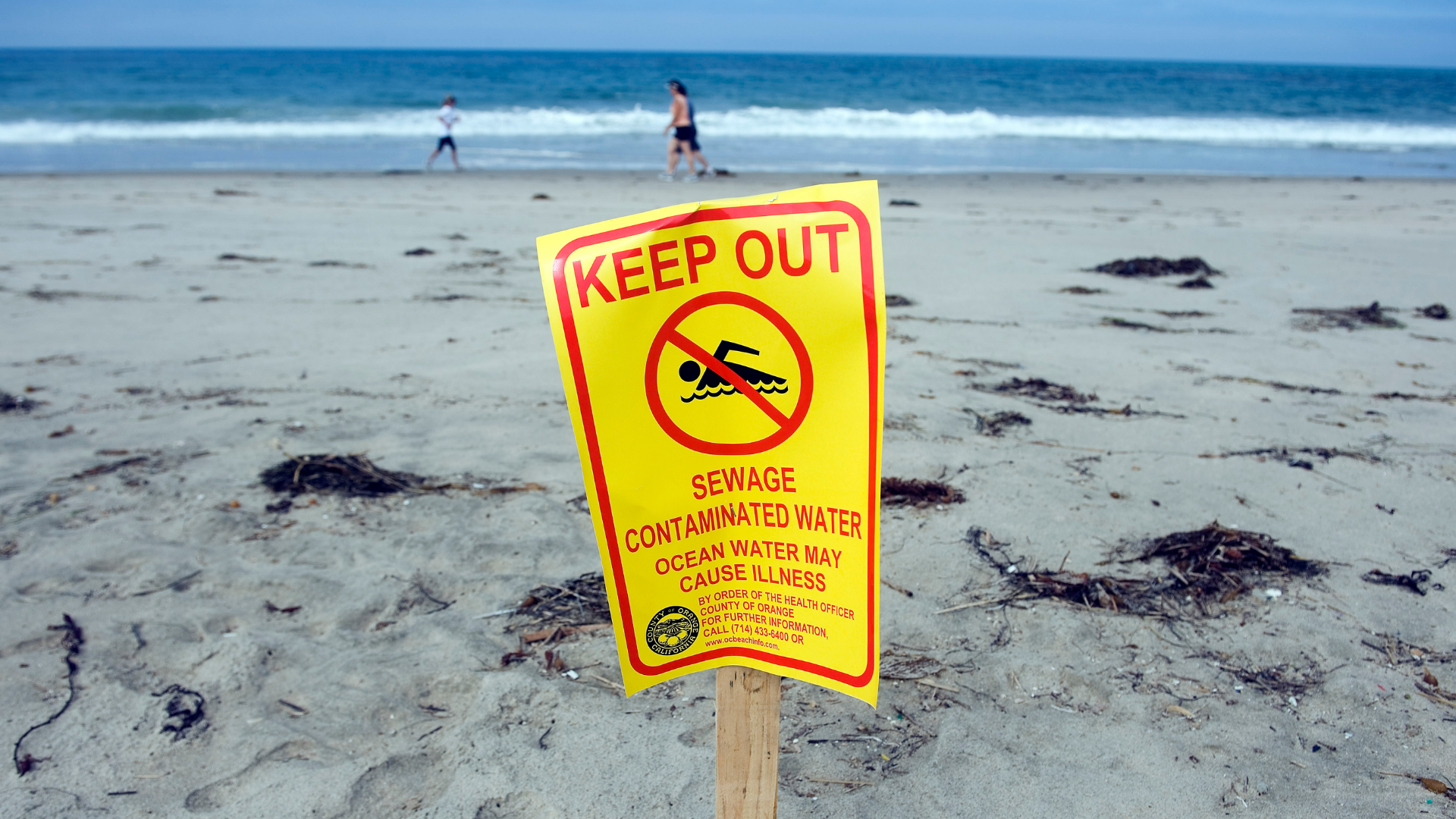 DANA POINT, CA - Warning signs were posted at Salt Creek Beach in Dana Point following a sewage spill. (Photo by Paul Bersebach/Digital First Media/Orange County Register via Getty Images)