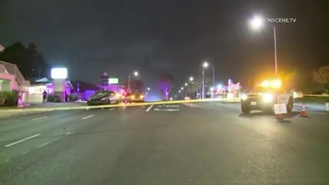Police on the scene of a deadly DUI-suspected crash in Manhattan Beach on May 4, 2025. (OnScene.TV)