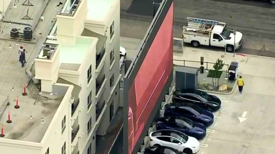 Tesla's Diner screen