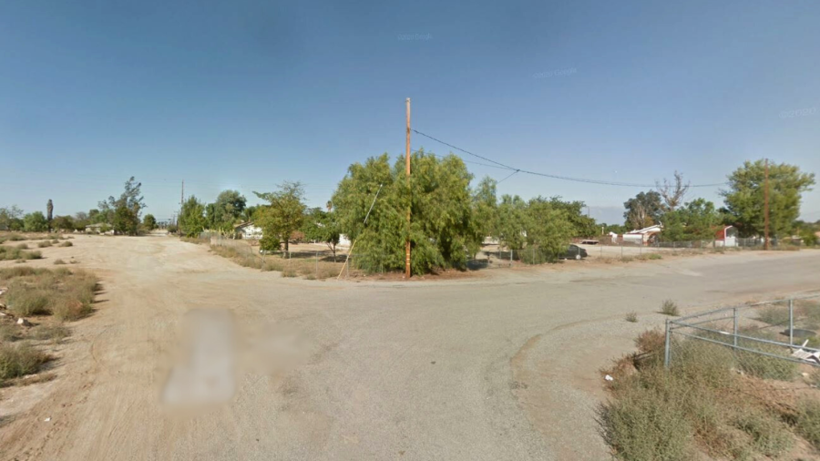 The intersection of Woodward and Elizabeth Streets in Perris, California. (Google Maps)