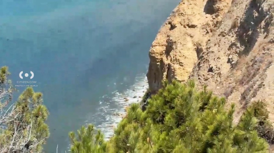 Authorities are investigating after a body was found at the bottom of a cliff in Palos Verdes Estates on Aug. 30, 2025. (Citizen)