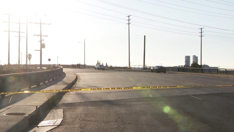 Authorities are searching for a suspect after a man was found shot to death in Commerce on Sept. 11, 2025. (KTLA)