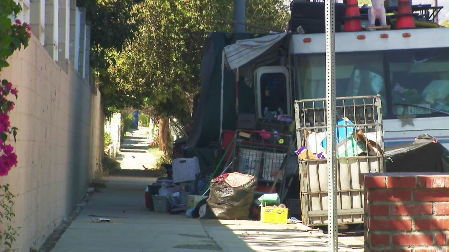 Residents in a Winnetka said a growing number of people living in RVs have taken over the streets, escalating concerns over crime and possible drug activity. (KTLA)