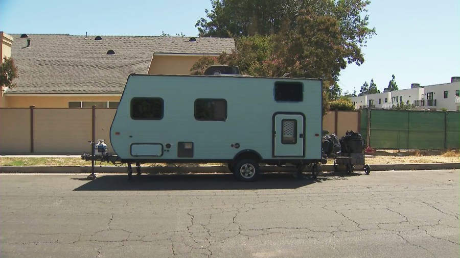 Residents in a Winnetka said a growing number of people living in RVs have taken over the streets, escalating concerns over crime and possible drug activity. (KTLA)
