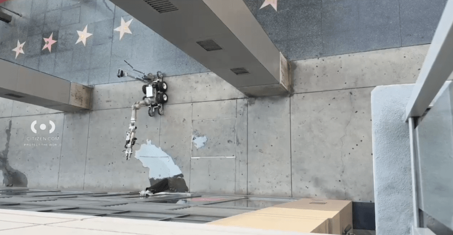 Hollywood glue robot