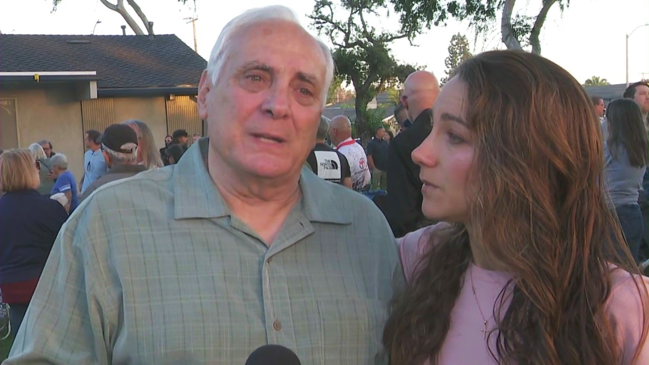 Eric Williams' father, Ted Willams, and his sister, Alli Joy Vasquez, speak to KTLA at a candlelight vigil on Oct. 24, 2025. (KTLA)
