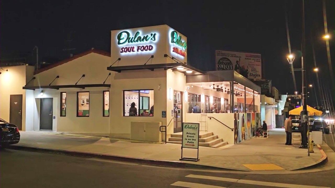 Dulan’s Soul Food Kitchen has been cooking up classics like fried chicken, mac and cheese, baked fish, meatloaf and more to hungry diners in L.A.'s Crenshaw neighborhood for more than 30 years. (KTLA)