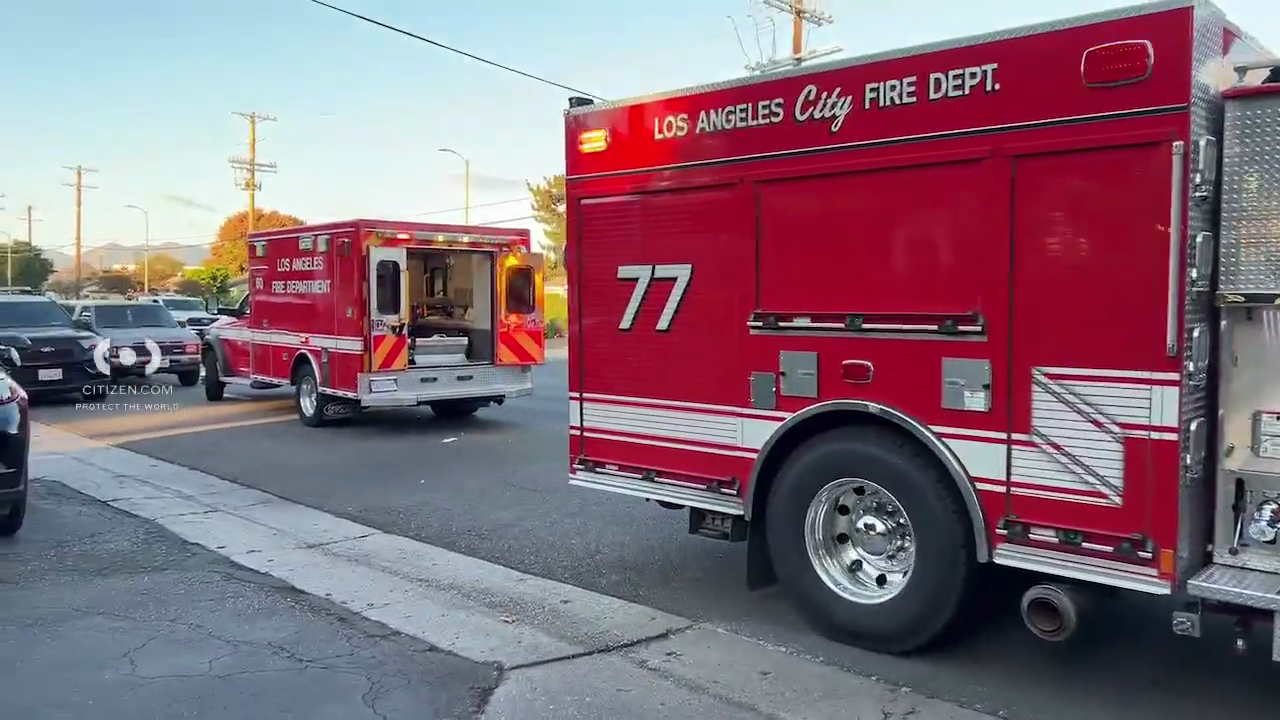 Video posted to the Citizen app shows the scene where Los Angeles police officers responded to a report of a shooting in Sun Valley on Oct. 10, 2025.
